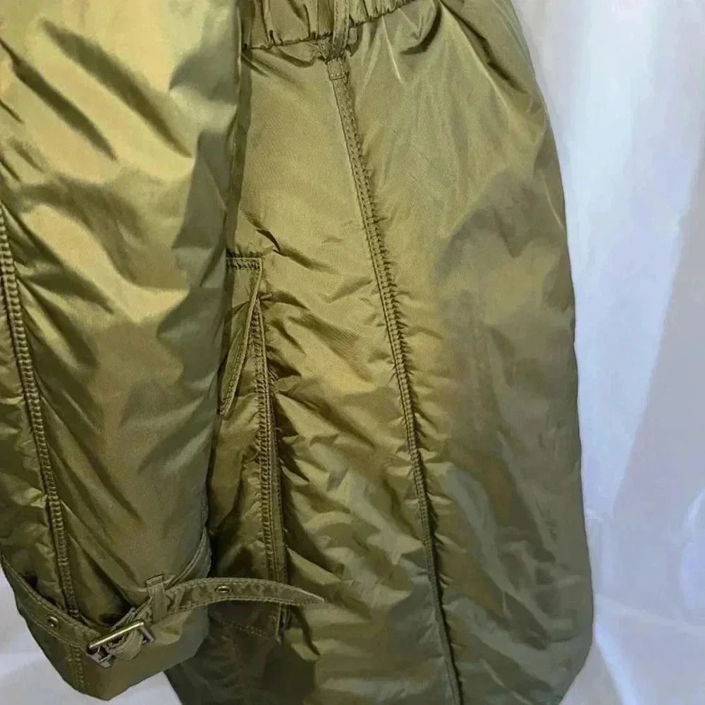 🔥🌺 ❄️ 🌲 Burberry Jacket Authentic 🔥❄️🌲🌹 - Picture 2 of 15